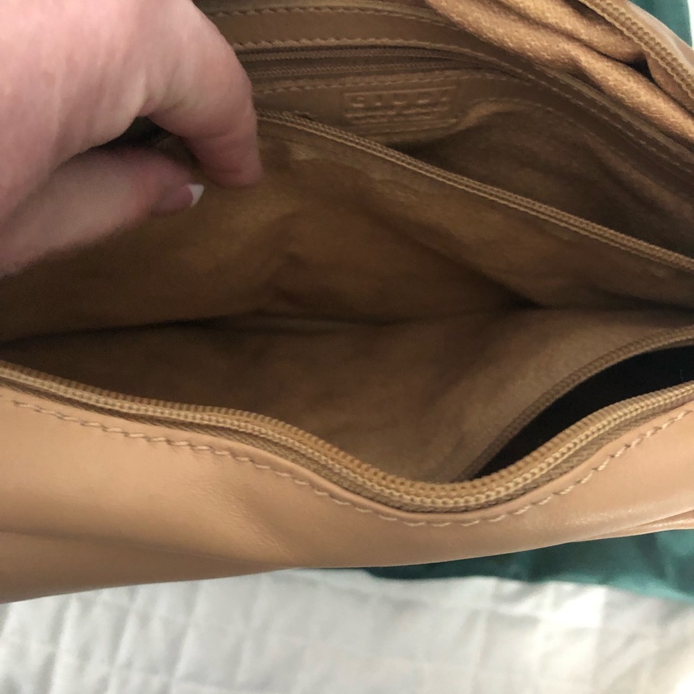 Giudi Hobo Bag - Picture 5 of 5